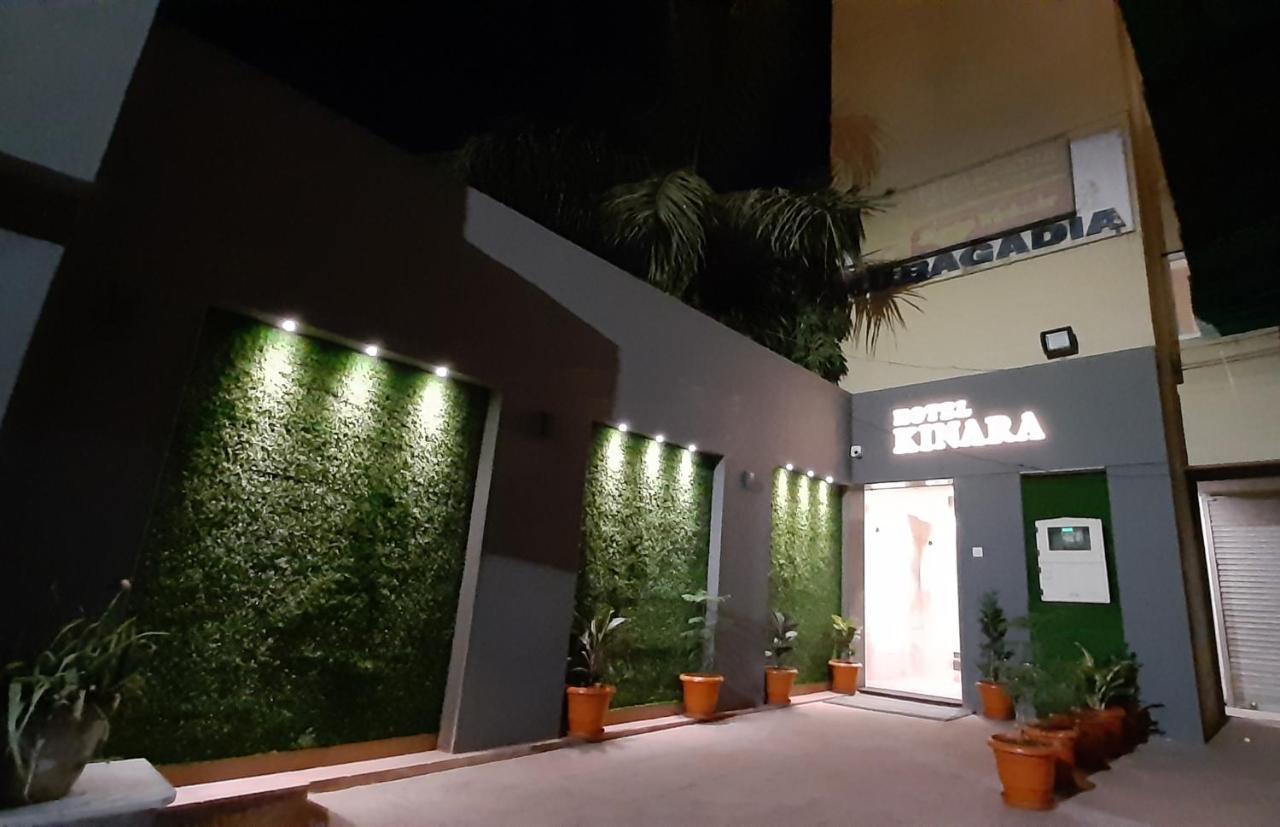 Hotel Kinara Ahmedabad Exterior foto